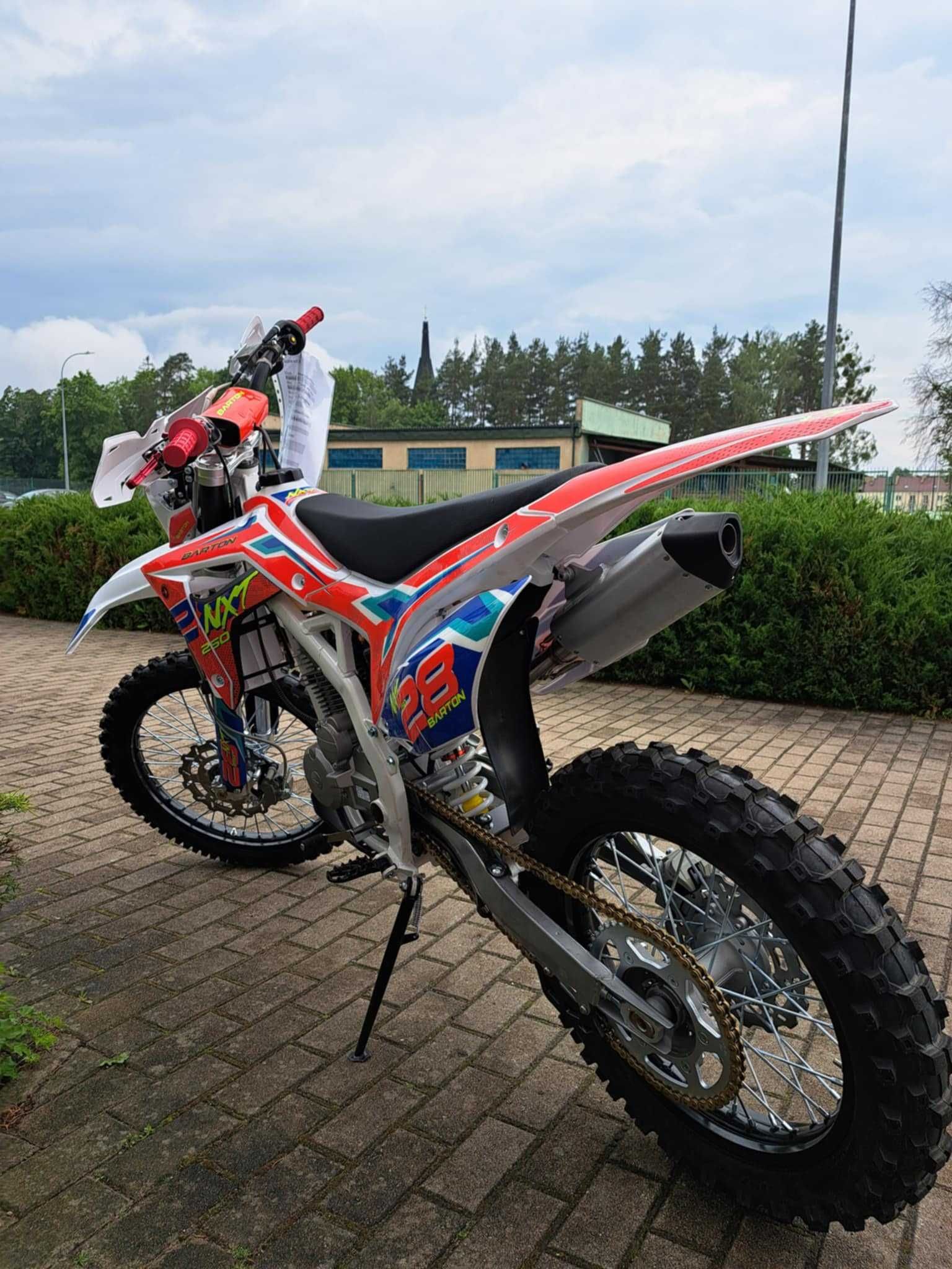 cross Barton NXT 250