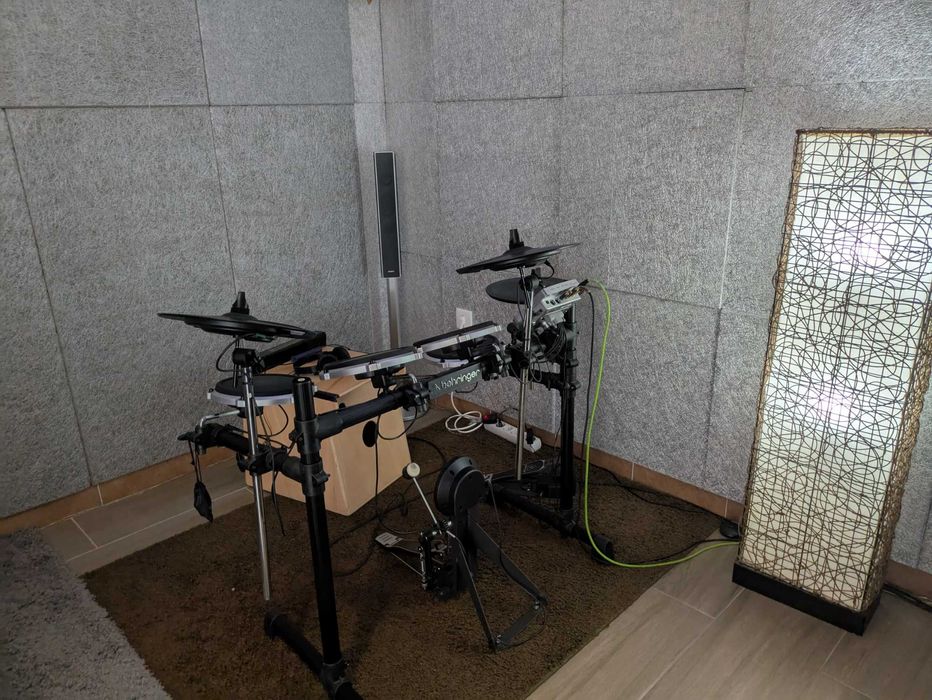 Bateria eletrónica behringer