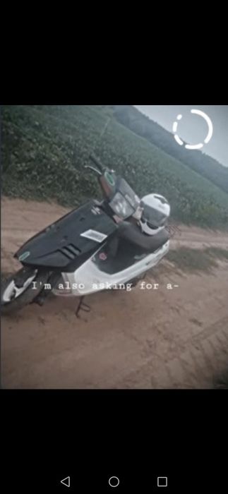 Продаєця Suzuki DDRESS