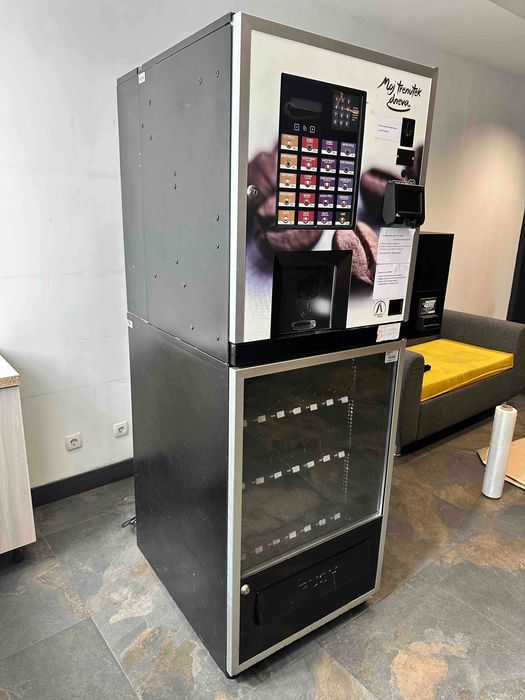 Комбіснек,кавовий апарат