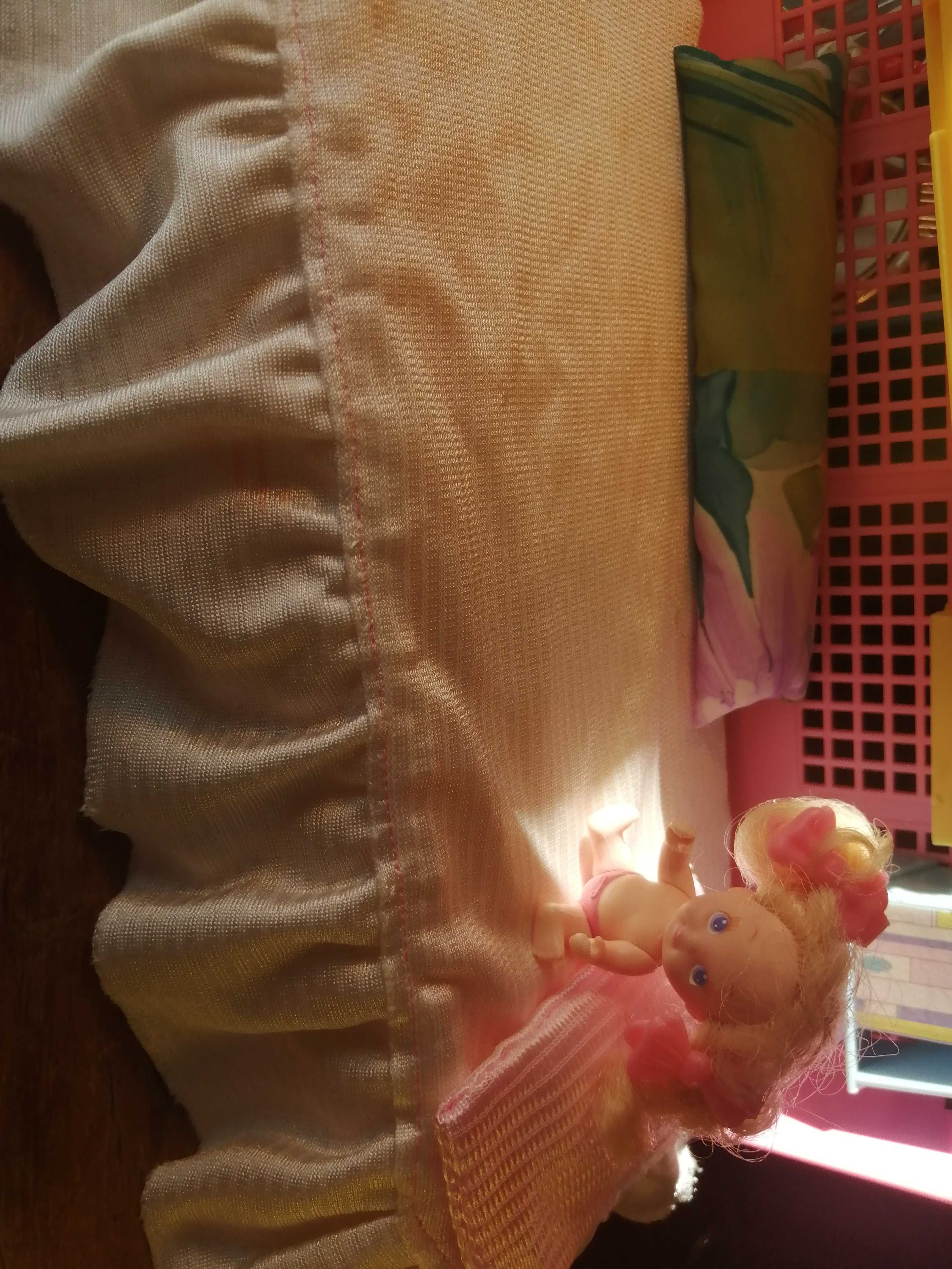 Quarto de dormir e sala de estudo Skipper e Barbie