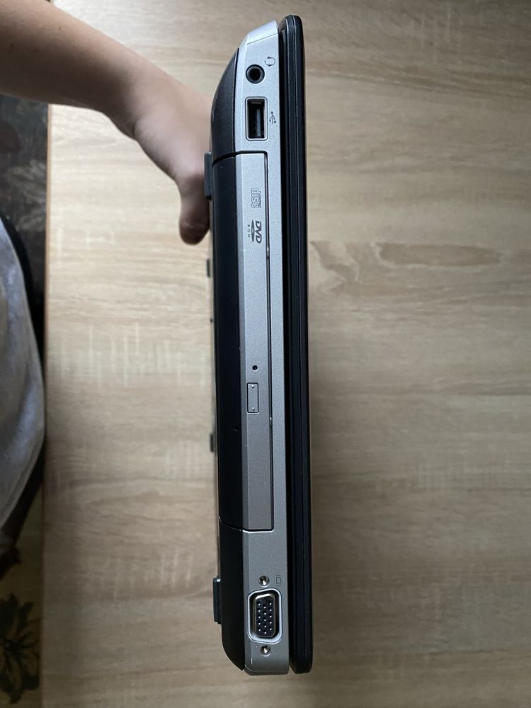 Ноутбук dell Latitude E5520