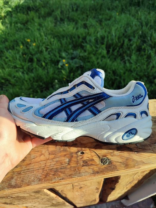 Кросовки Asics летние для бега,оригинал 100%