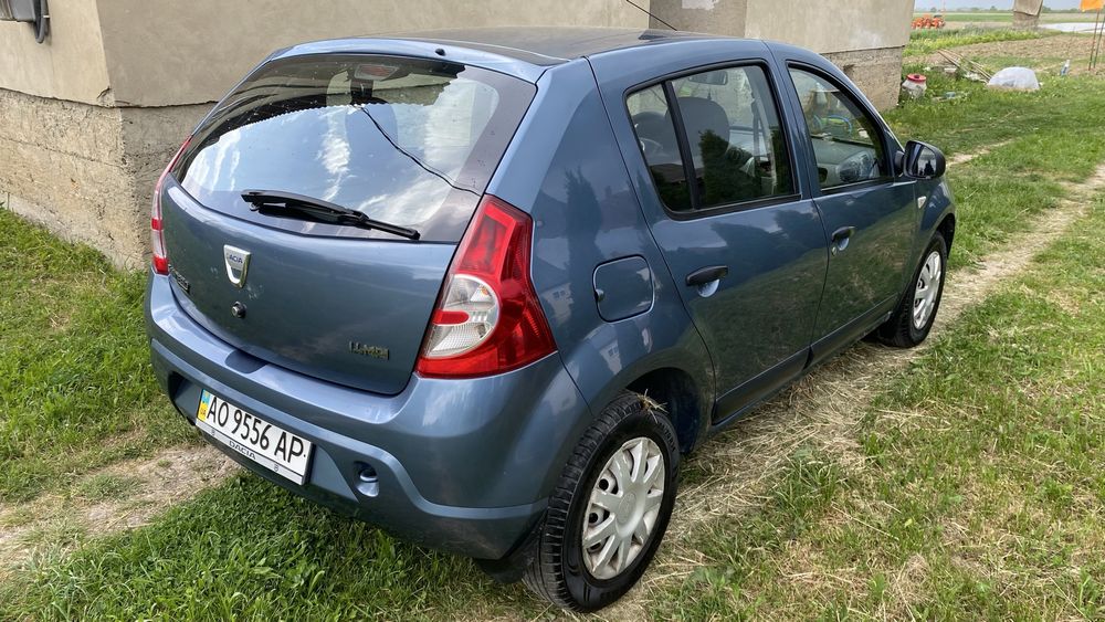 Dacia Sandero офіційна, рідний пробіг