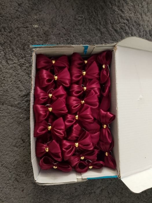 Kokardki na butelkę weselna