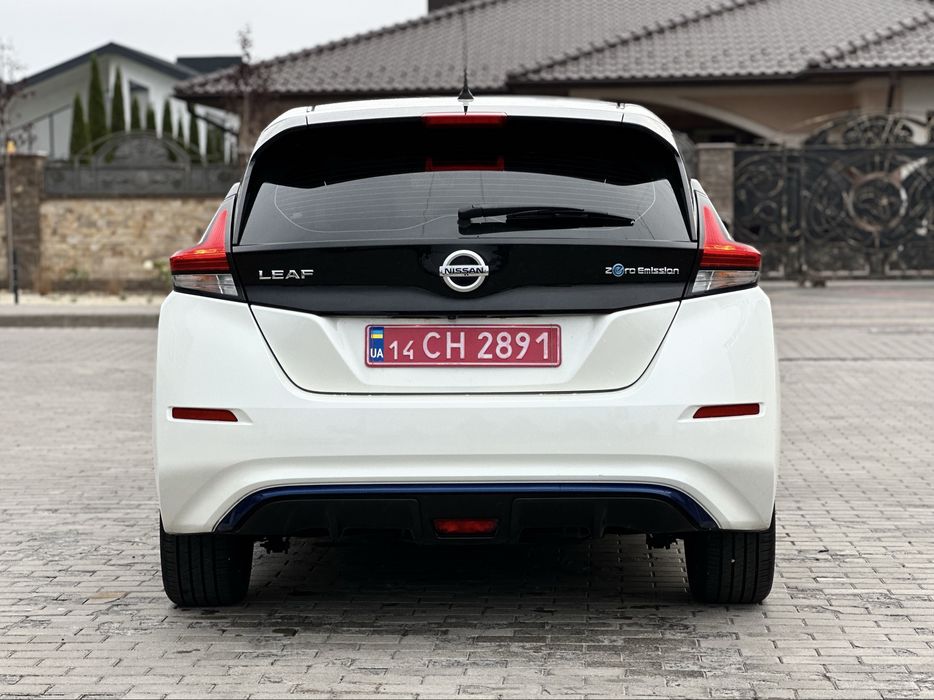 Nissan Leaf 2019 року з оригінальним пробігом 35 тис.км