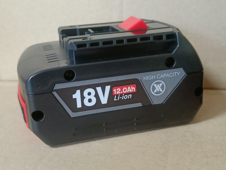 Akumulator Li-Ion do elektronarzędzi BOSCH GBA 18 V 12 Ah