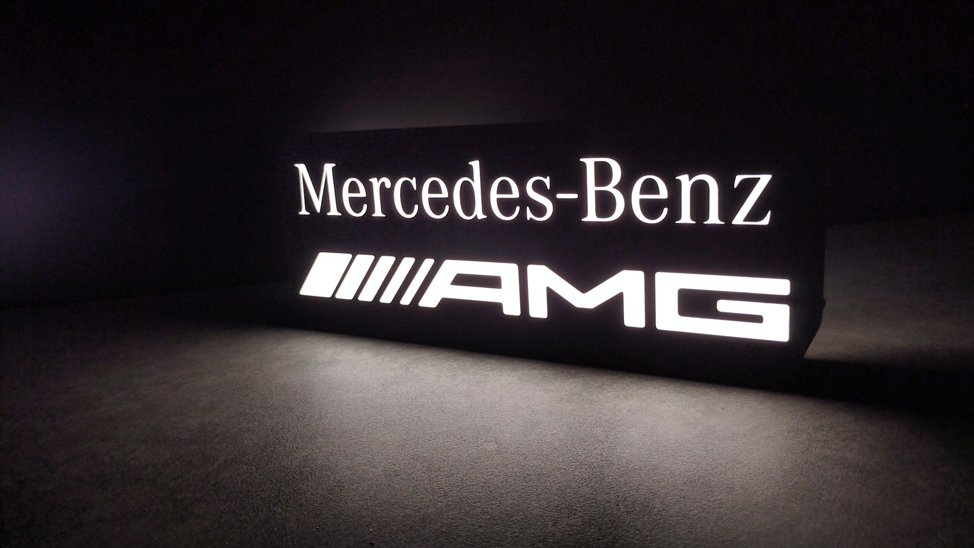 Lampka lightbox Mercedes Benz AMG prezent nocna