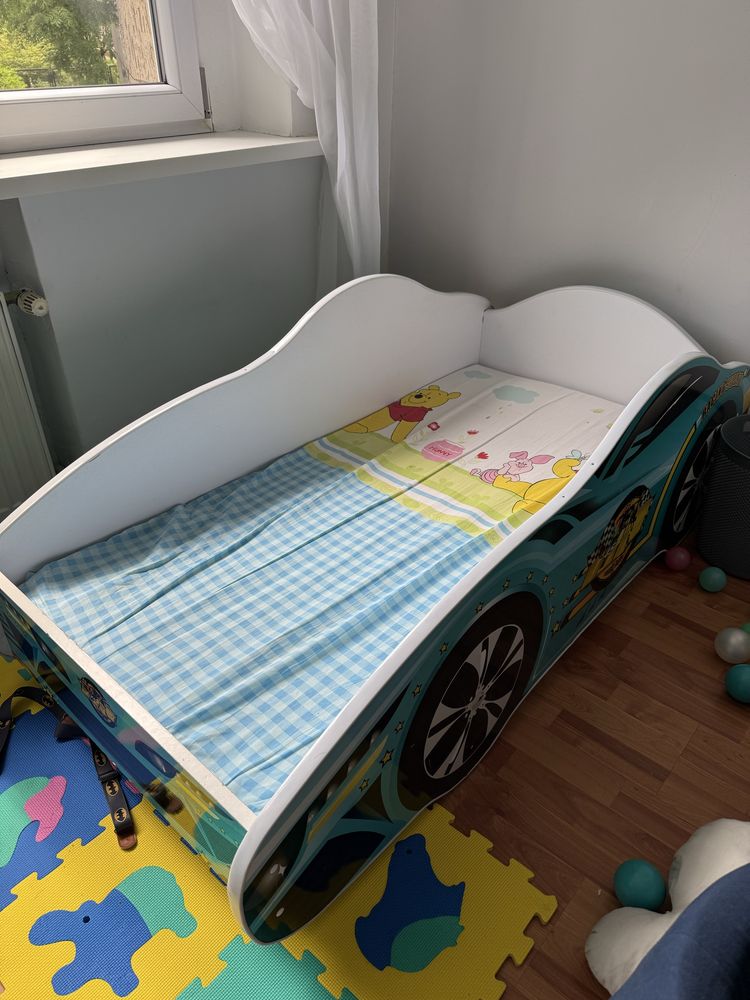 Łóżko dla chłopca auto