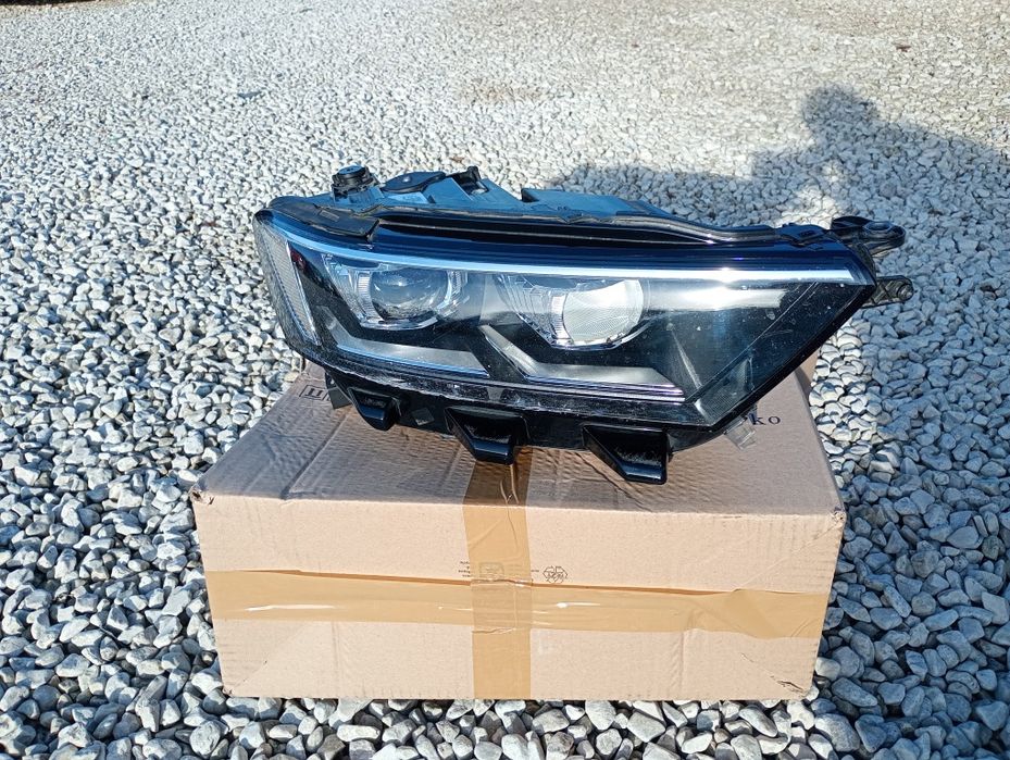 Reflektor przedni prawy full LED volkswagen t-rock 2GA941036P