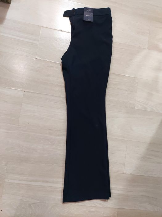 Жіночі  брюки М&S