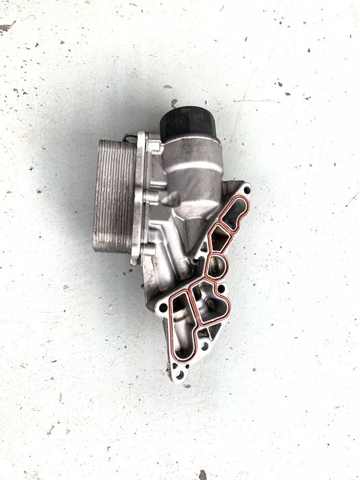 Корпус масляного фильтра mercedes c class w204 m272 А2721800410