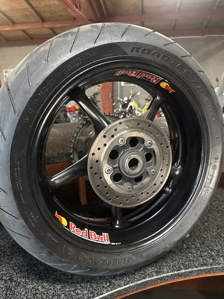 R6 Koło YAMAHA YZF-R6 RJ11 06-07 FELGA TYŁ Tylna Tarcza Opona Zębatka