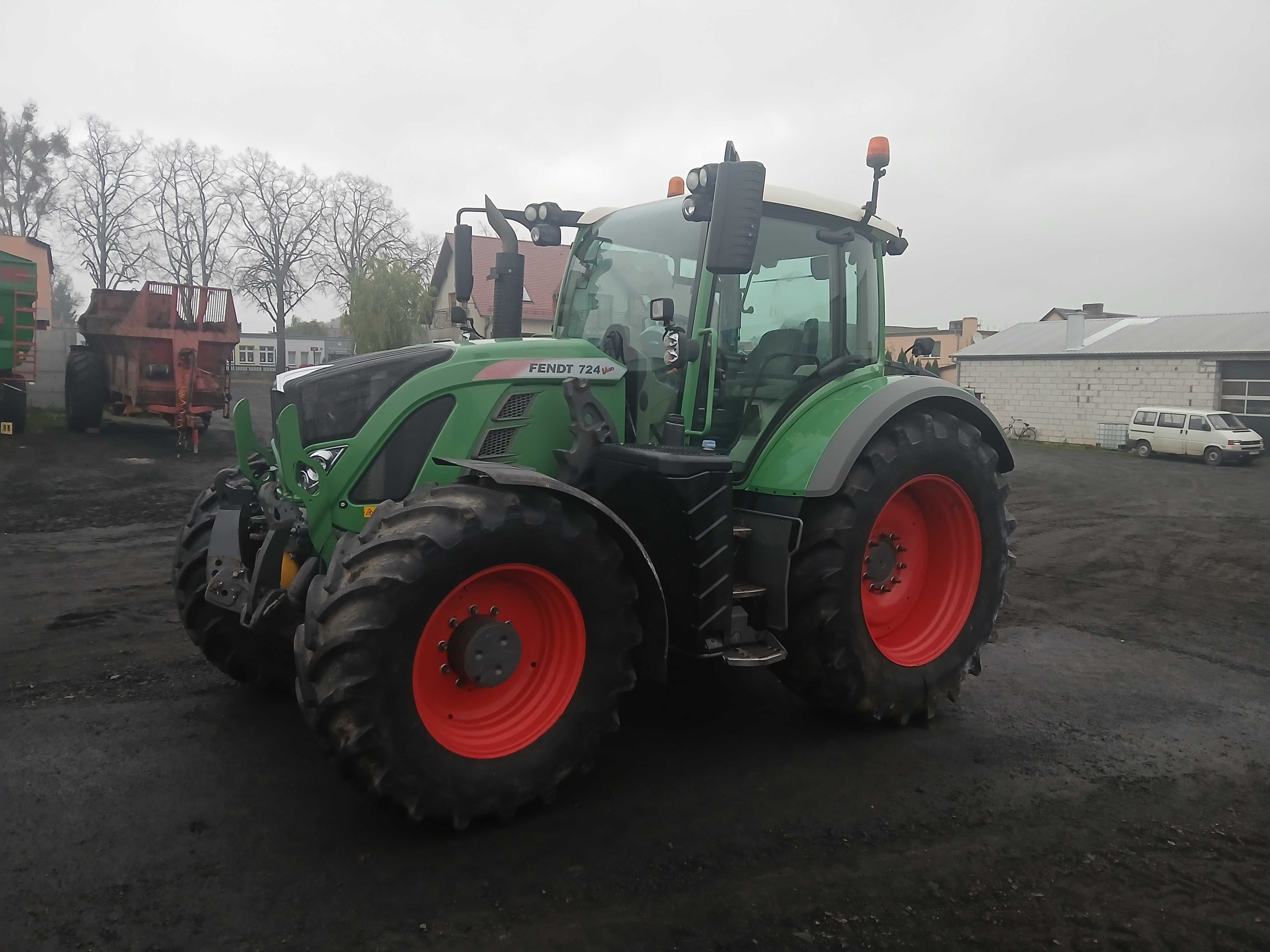 Fendt 724 Vario Profi Plus 2016 Rok !!! NOWE OPONY !!! Brutto !!!