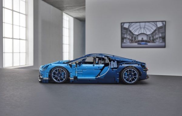 Конструктор Technic Bugatti Chiron ‼️бугатті широн в коробці