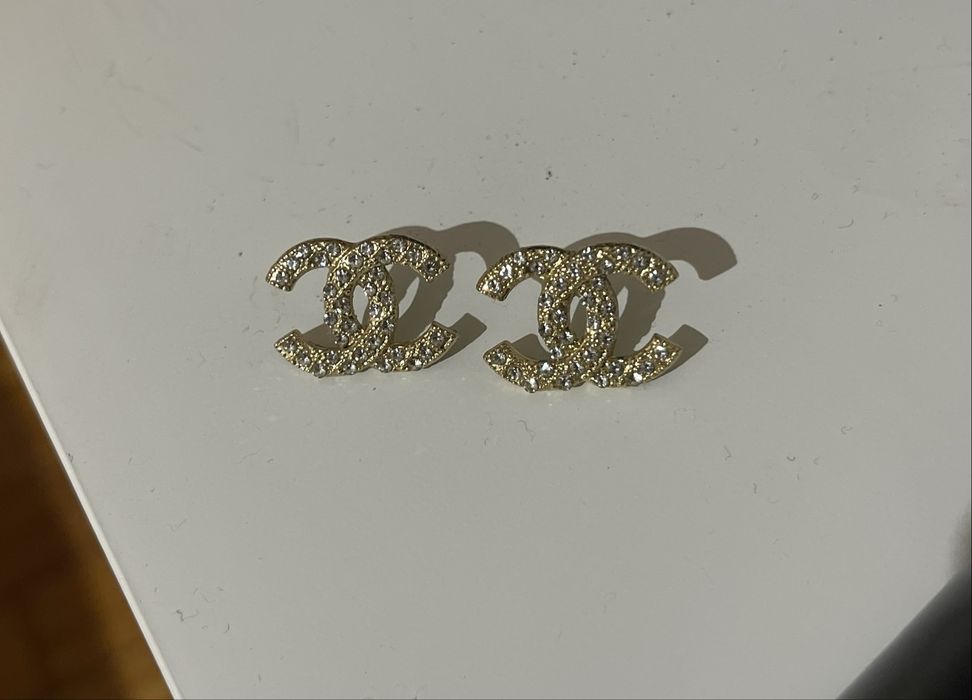 Brincos chanel, dourado/prata