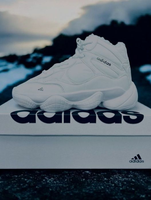 Жіночі шкіряні зимові кросівки Adidas/зимние белые ботинки адидас