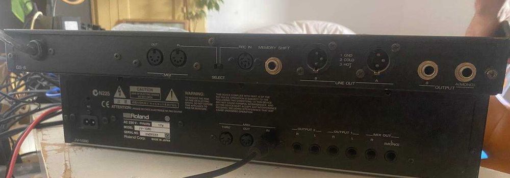 Roland GS-6 rack unit 1989 multi FX + Roland Super Jv - 1080