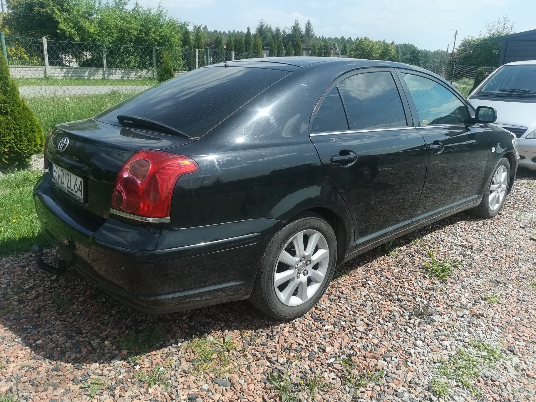 Toyota avensis t25 2.0d uszkodzony