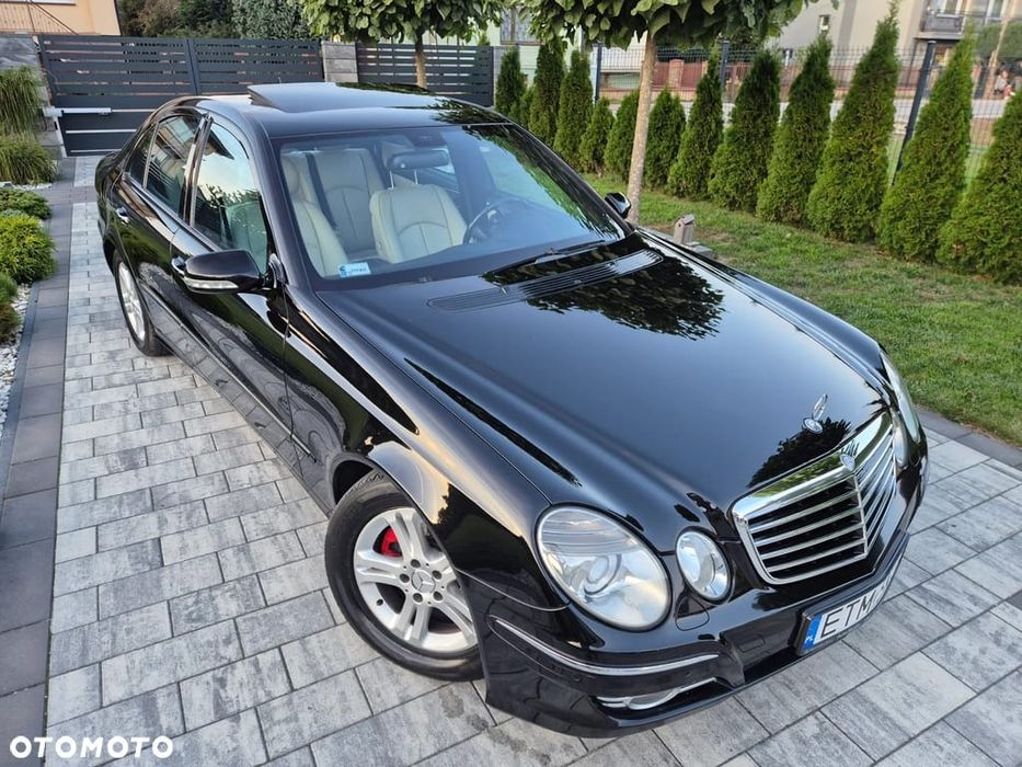 Mercedes- Benz E Klasa 3.2 CDI Avangarde bardzo zadbany