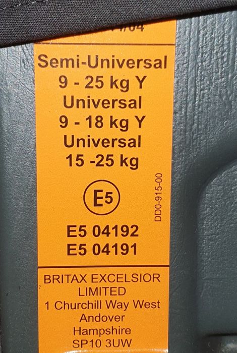 Cadeira auto volvo universal 9 - 25 kg; para todas as viaturas