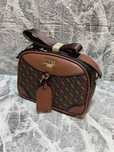 brazowa damska nowa torebka GUESS
