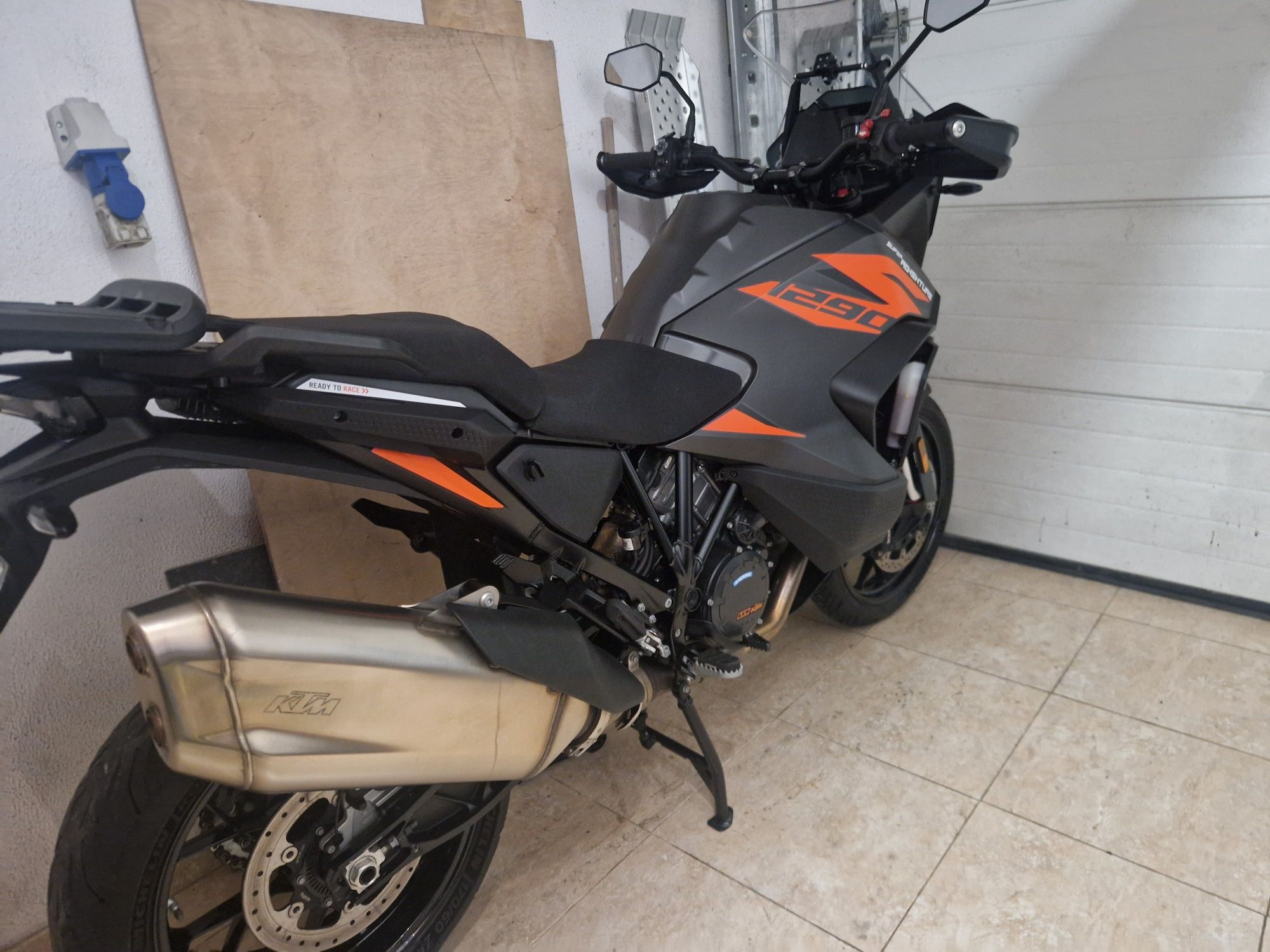 KTM 1290 super adventure s 2021 tech pack