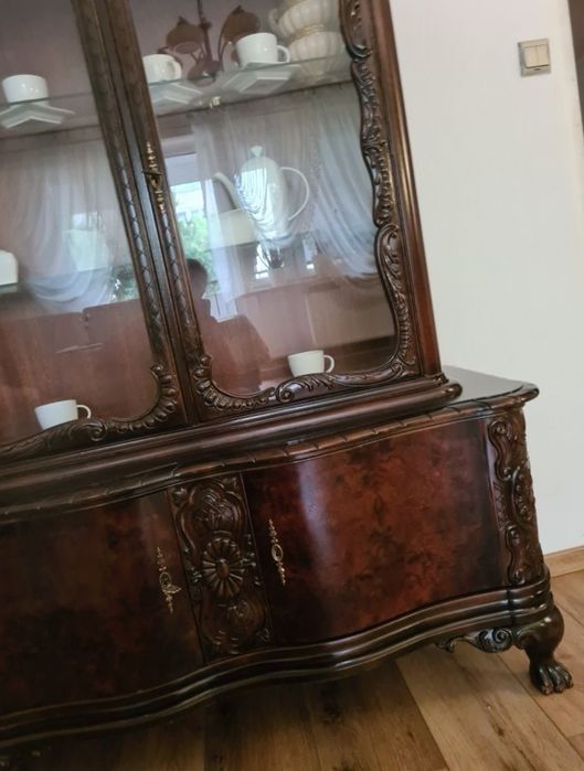 Kredens witryna komoda na lwich łapach