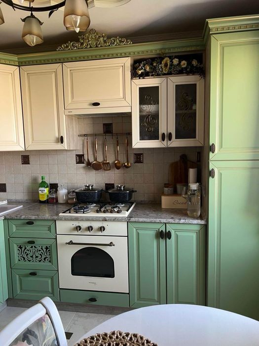 ПРОДАЖ 2 кім квартири, вул. Стадникової