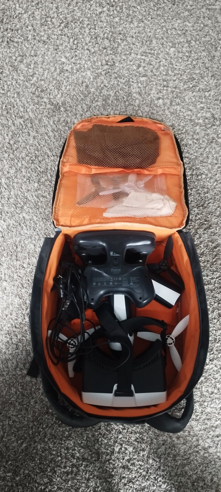 Dron PARROT Beebop 2