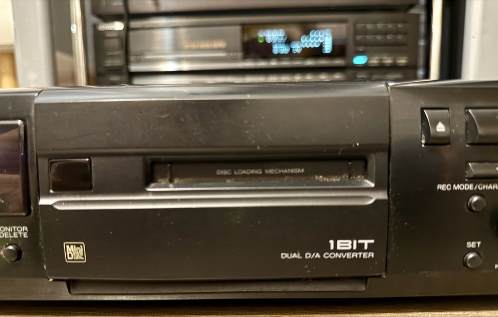 Minidisc  Kenwood DMF-3020-śliczności