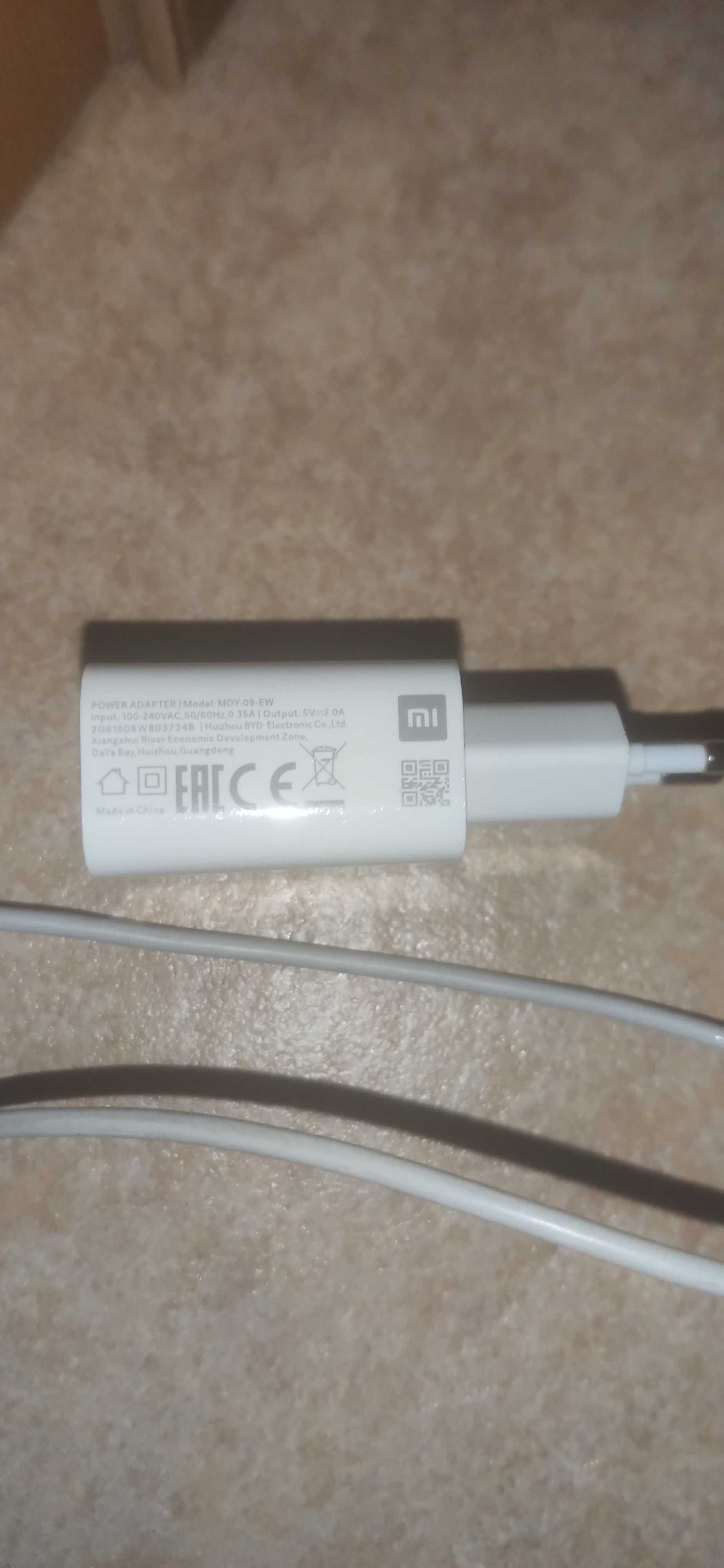 Carregador Xiaomi USB MDY-09-EW 0.35A 5V 10W Branco