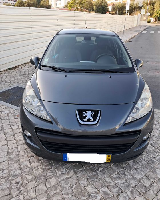 Peugeot 207 - Ano 2012