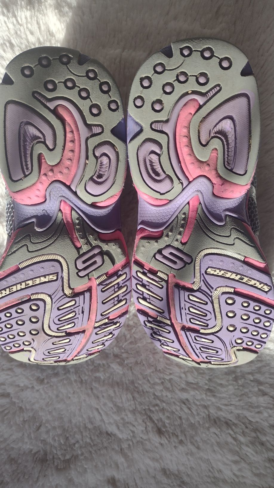 Skechers buty sportowe r. 34 sneakersy adidasy