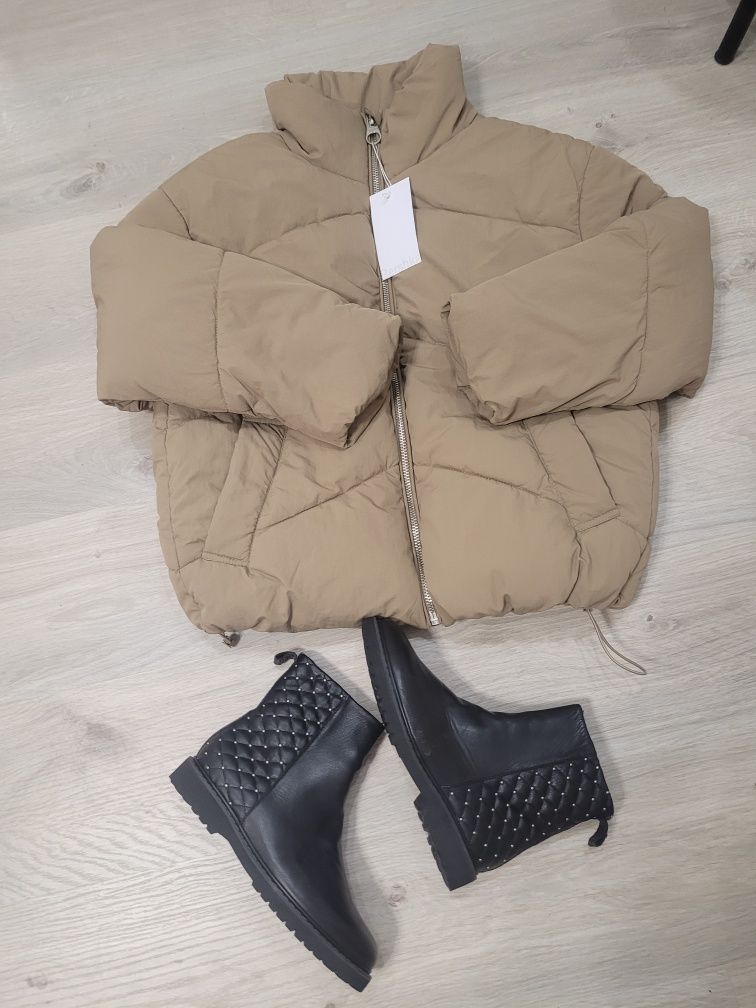 Куртка  зимова Bershka