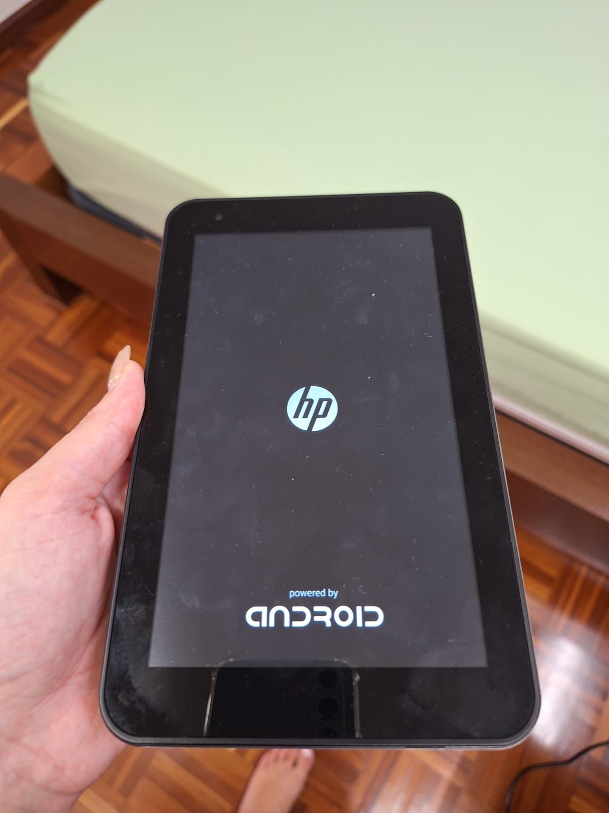 Tablet HP Plus G2
