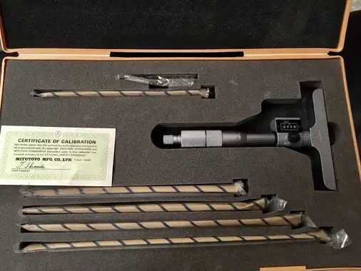 Mitutoyo глибиномір 0-150мм., 0.01мм.