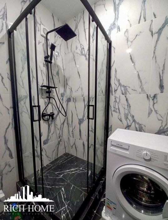 ЖК Метро Парк, Кам'янська 125б, низький поверх, є-відновлення!