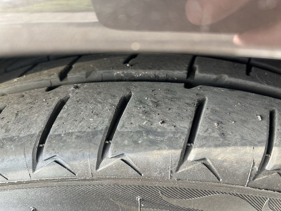 Шини без дисків літо R17 235 45