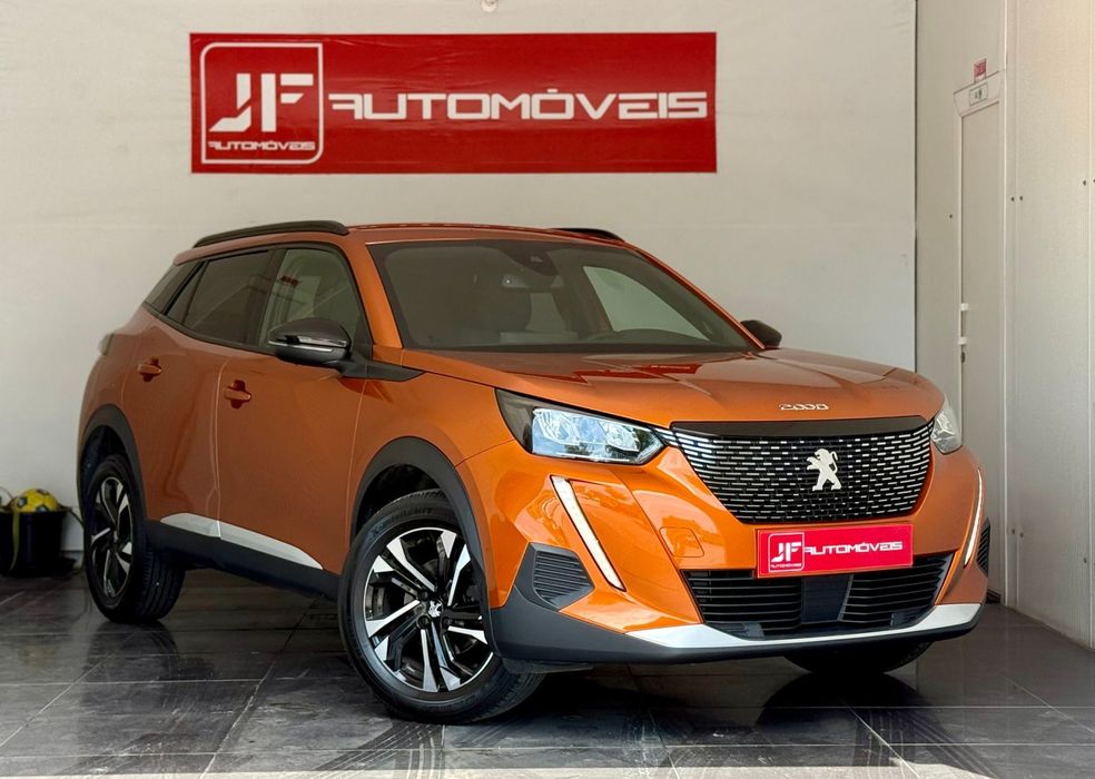 Peugeot 2008 1.2 PureTech Allure EAT8