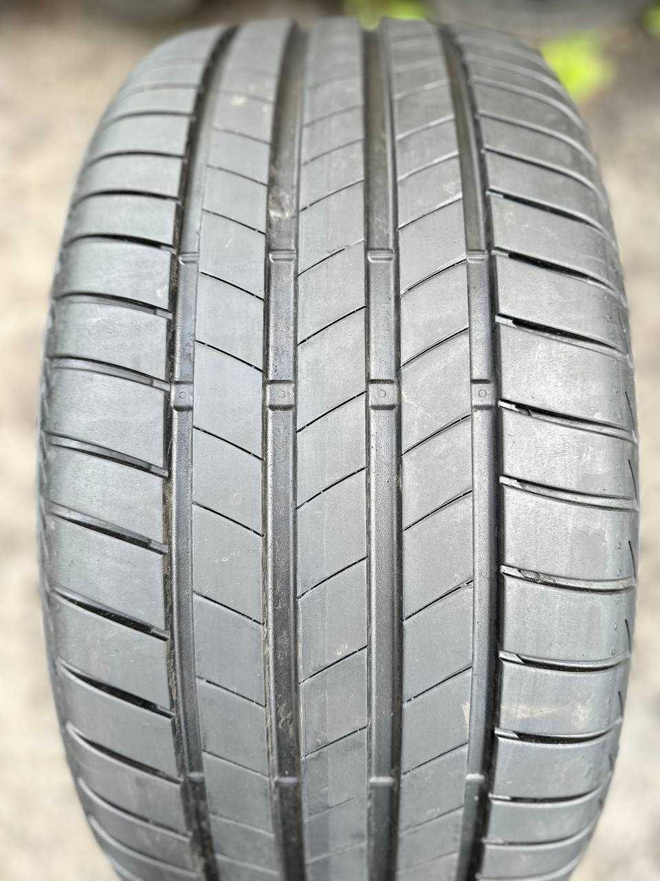 Літні шини 255/35 R19 Bridgestone TuranzaT005 2шт 2022рік Hungary