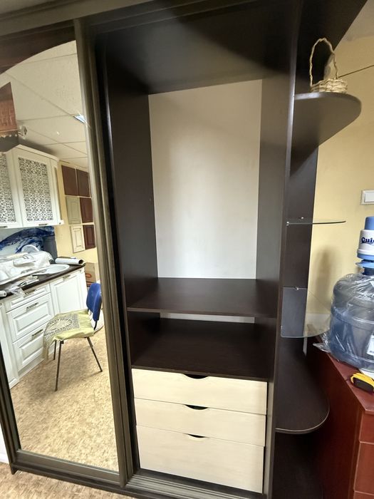 Шкаф- купе для дома и офиса