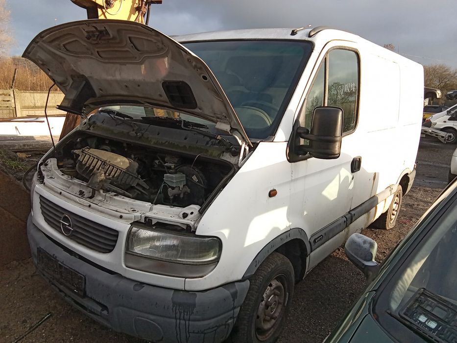 Opel Movano 2.5 diesel 2000 rok na części