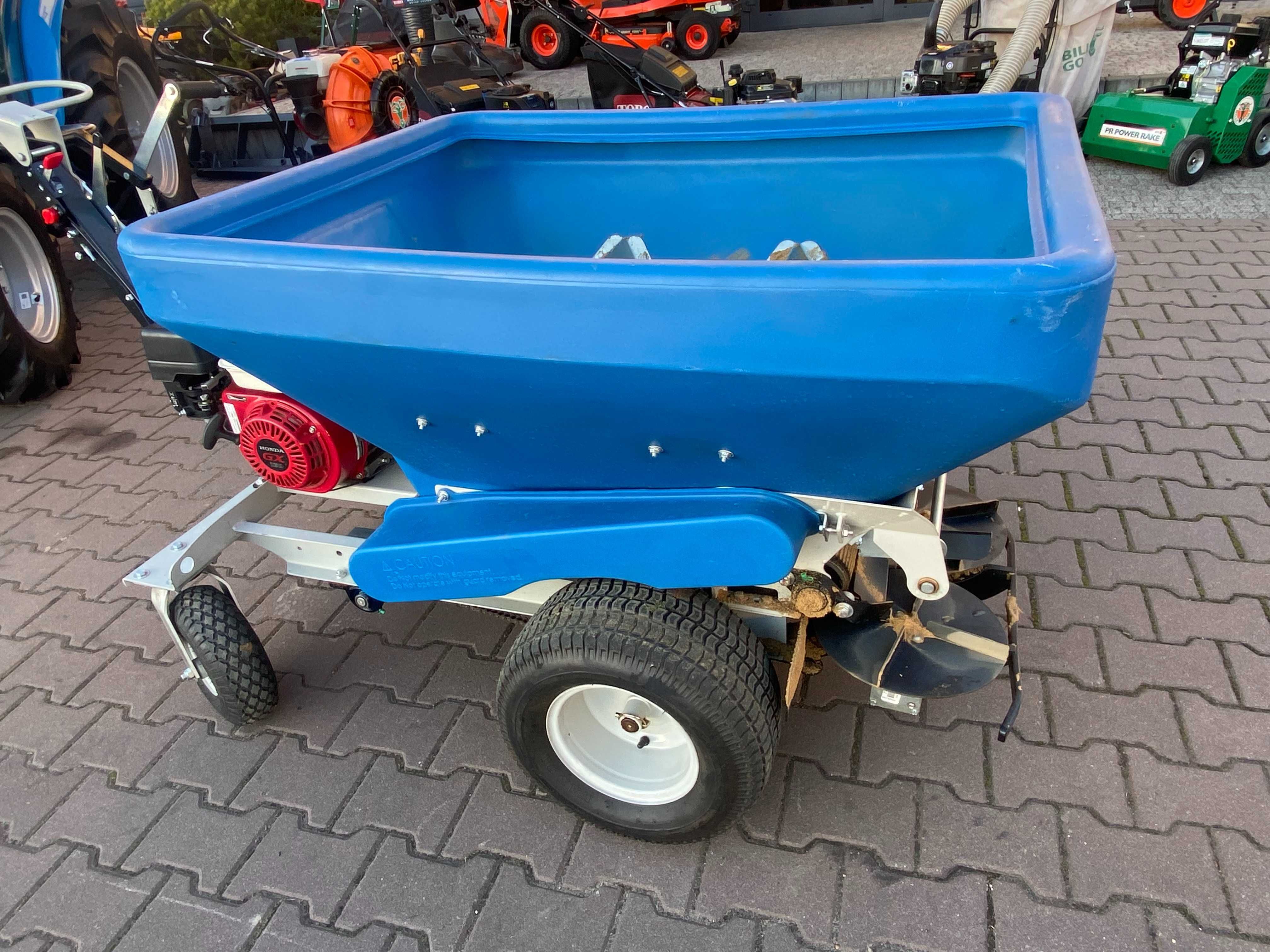 Piaskarka ECOLAWN model ECO250 / 326l, 227kg Honda Rozsiewacz Piasku