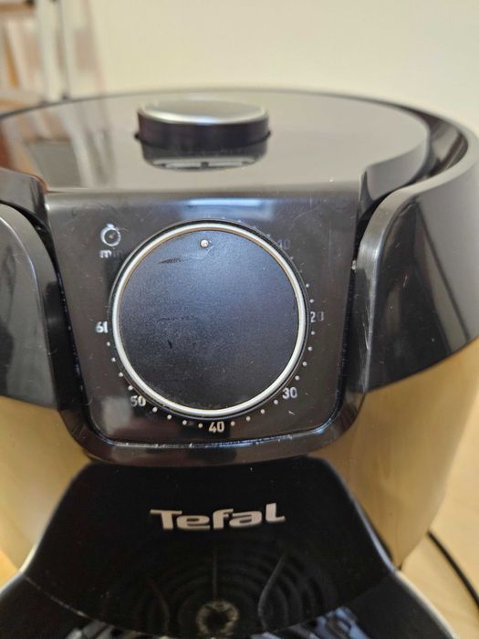 Airfryer Fritadeira Tefal EY2018 - compacta e económica