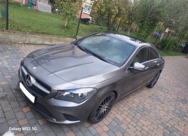 Mercedes-benz CLA 250 2016