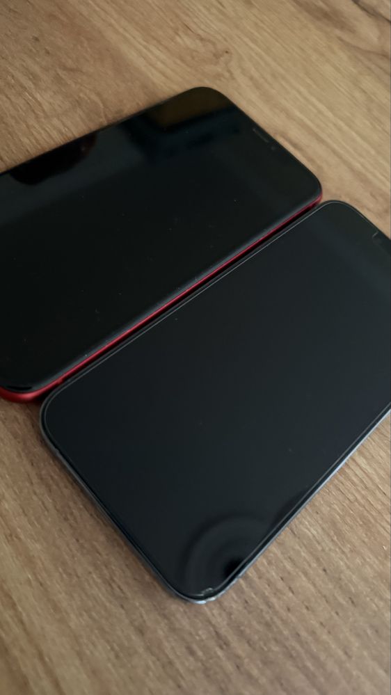 IPhone 13 pro max and IPhone XR