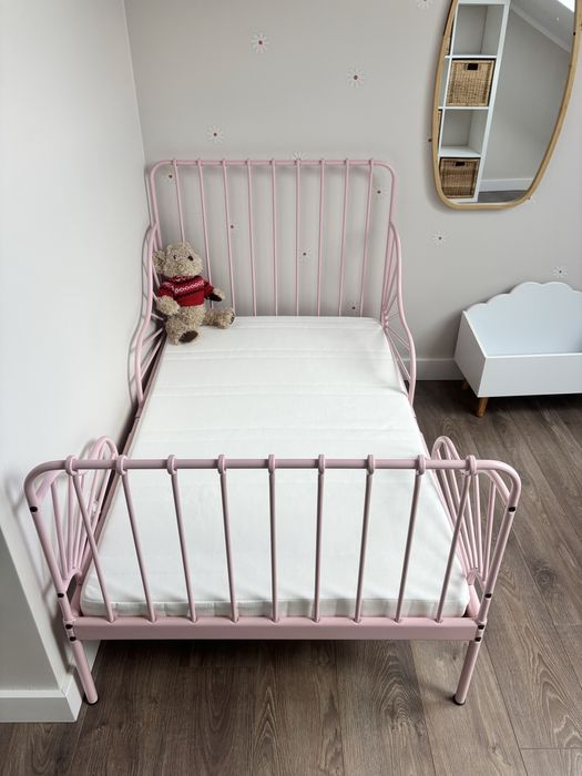 Łóżko rama plus materac ikea MINNEN jak nowe