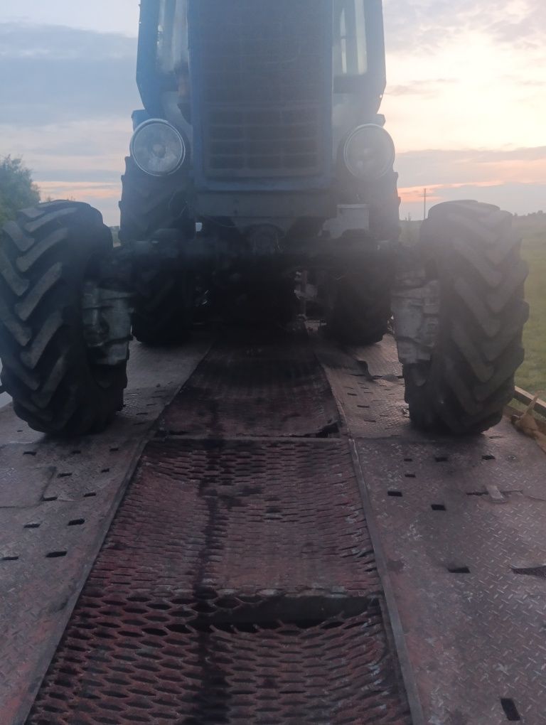 Продам трактор МТЗ 82