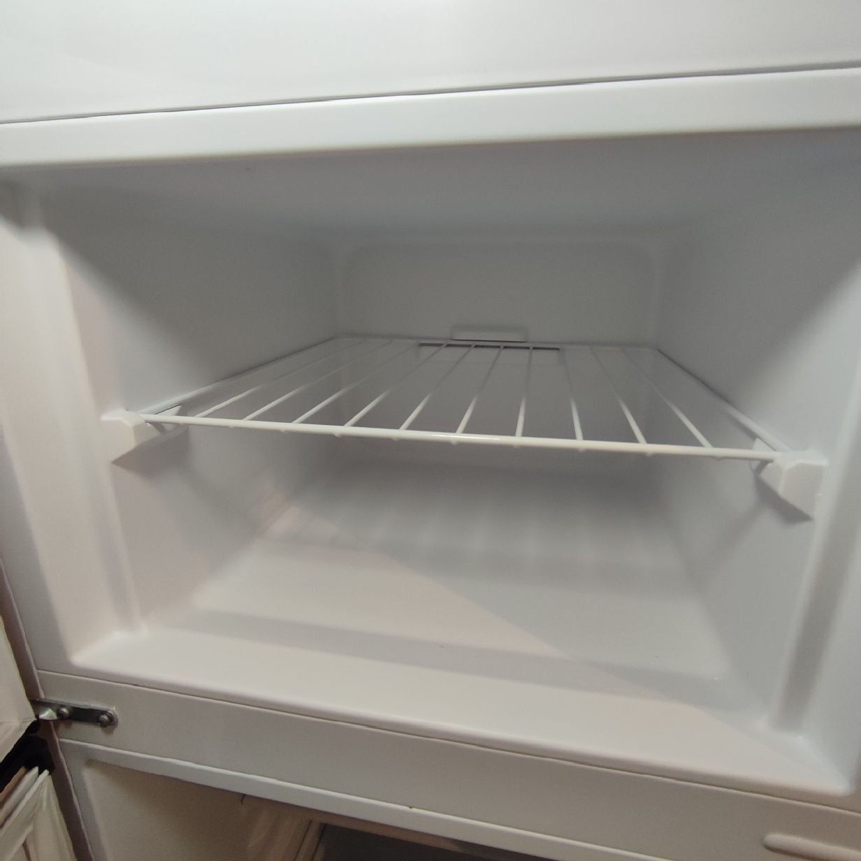 Холодильник Vestfrost